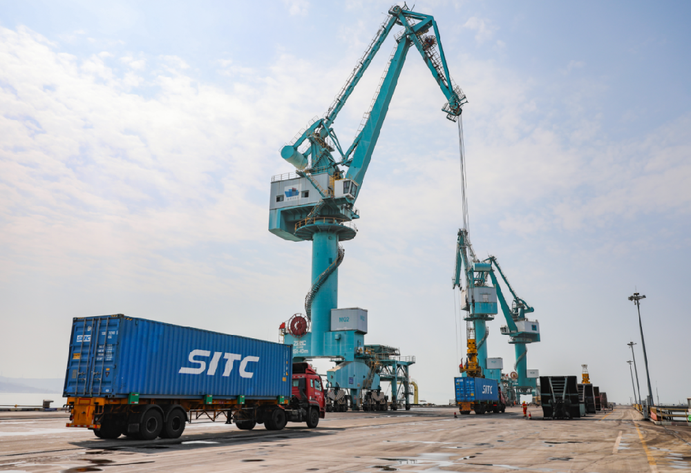 全省首个信创版海港集装箱码头生产操作系统在温州港上线